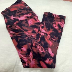 Lululemon Align crops